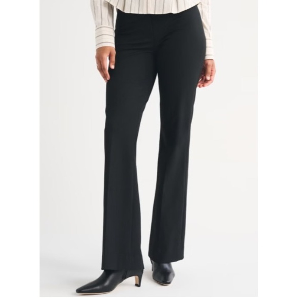 ABERCROMBIE & FITCH High Rise Tailored Boot Pants Black Women Size 31/12S Short